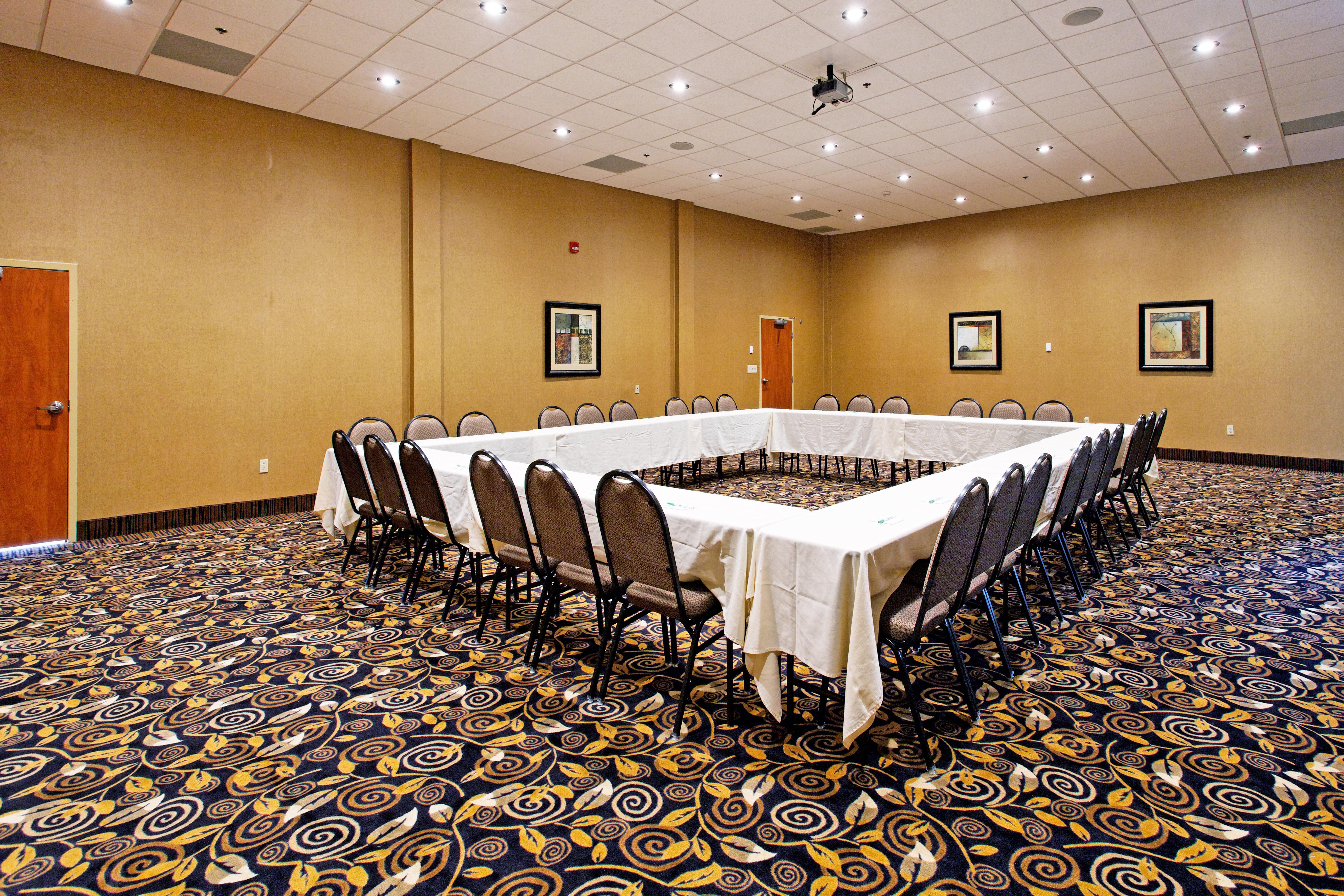 Holiday Inn Hotels Batesville By Ihg Экстерьер фото